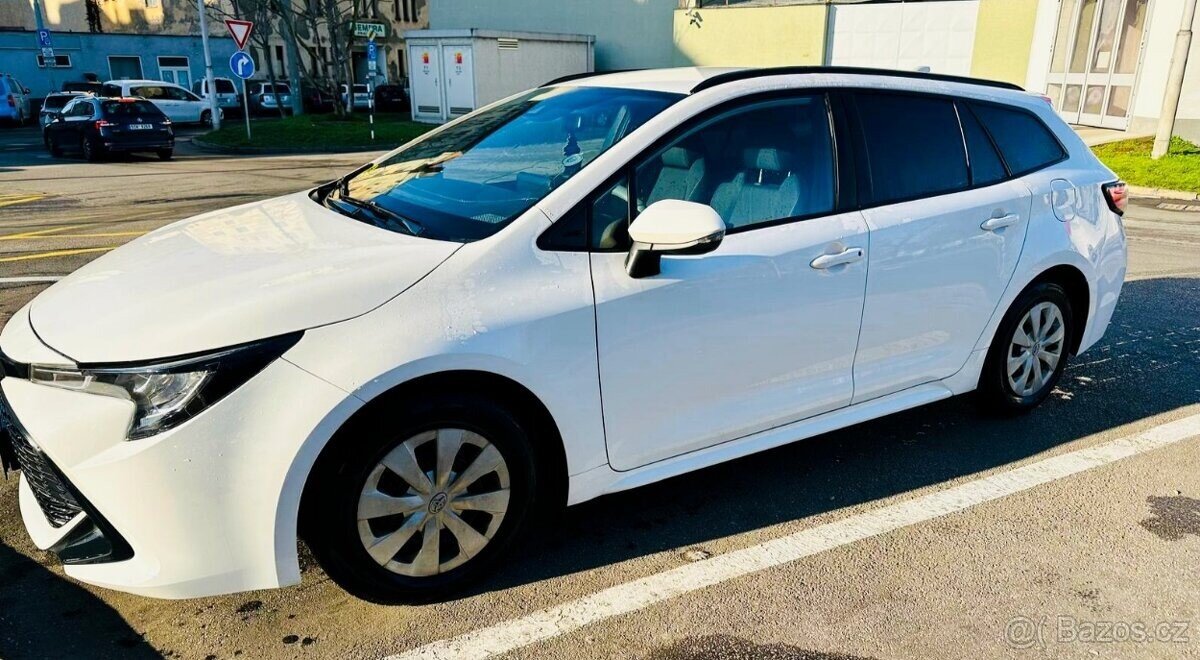 Toyota Corolla Kombi 0,0 90 kw