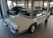 Mercedes-Benz Ostatní 7