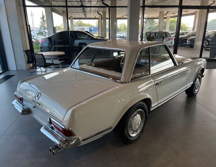 Mercedes-Benz Ostatní 7