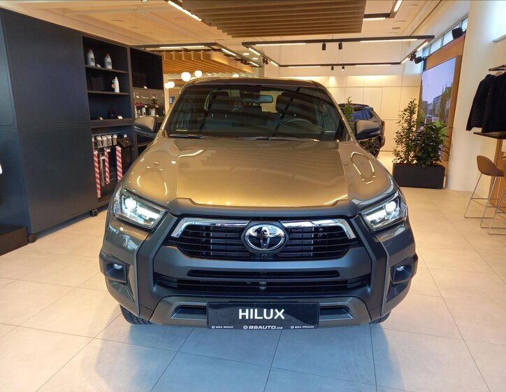 Toyota Hilux Ostatní 2,8 l 150 kw