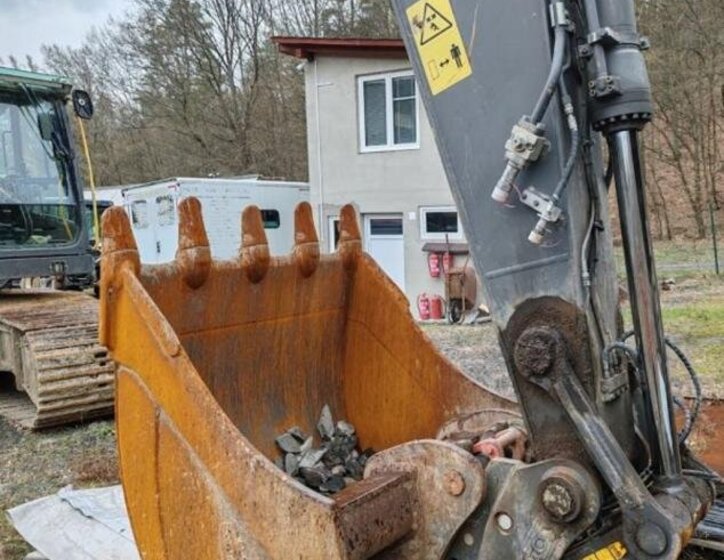 Volvo Ostatní Ostatní 0,0 170 kw