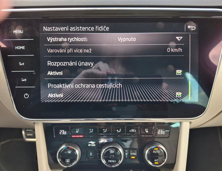 Škoda Superb Sedan / Limuzína 2,0 l 206 kw