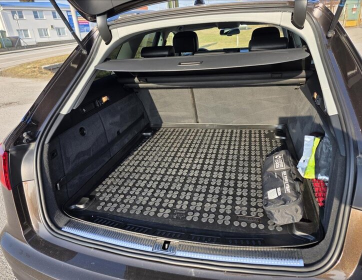 Audi A6 Allroad Kombi 3,0 l 200 kw