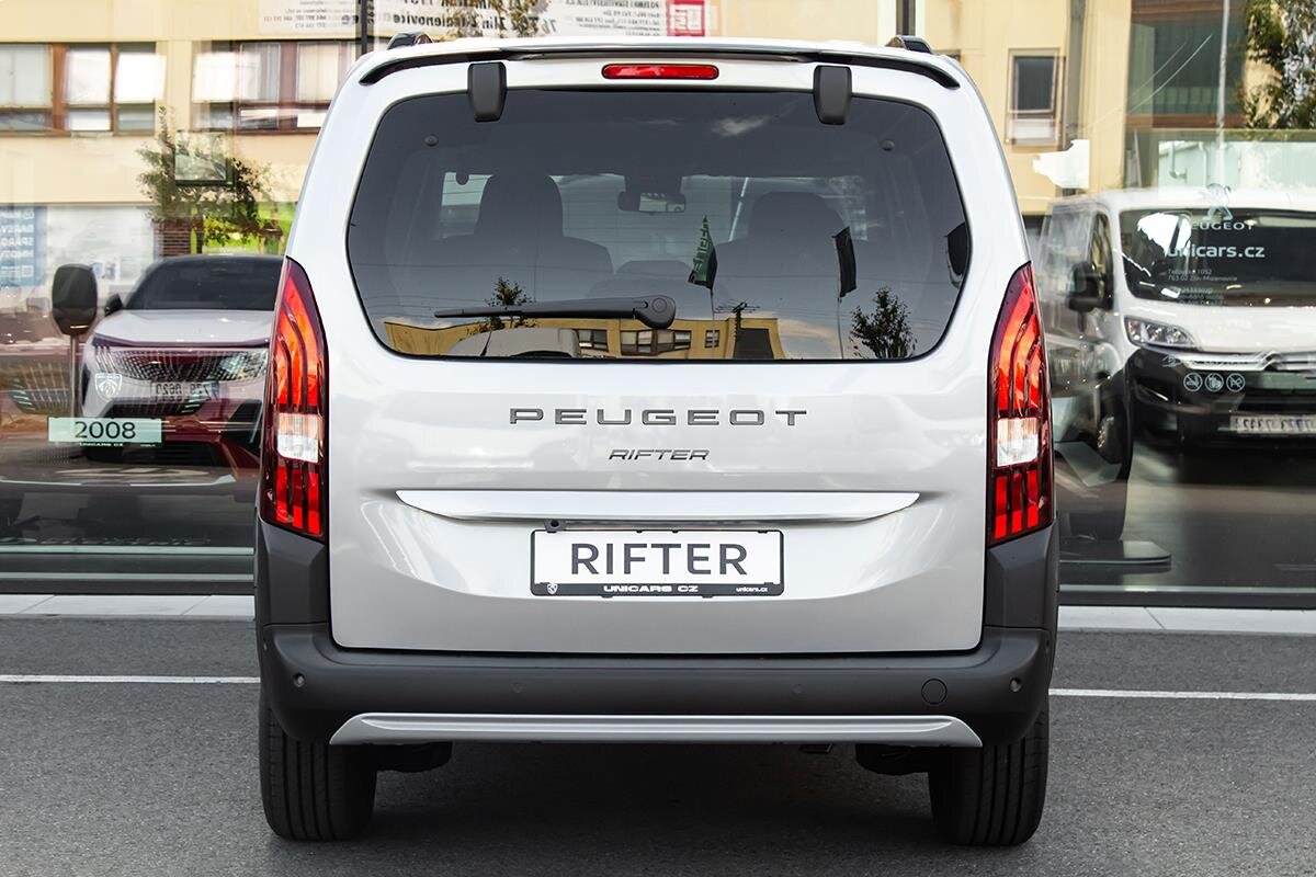 Peugeot Rifter MPV 1,5 l 96 kw