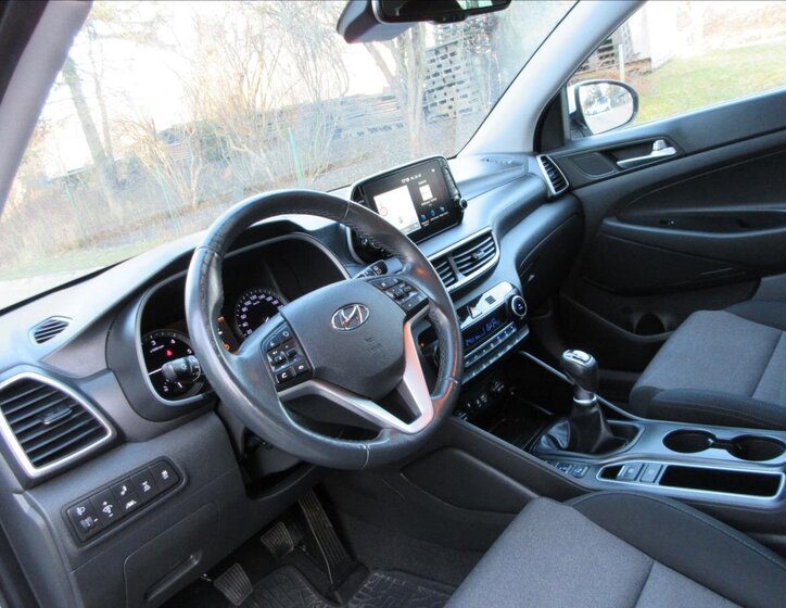 Hyundai Tucson SUV 1,6 l 100 kw