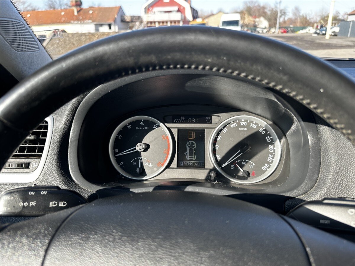 Škoda Roomster Kombi 1,6 l 77 kw