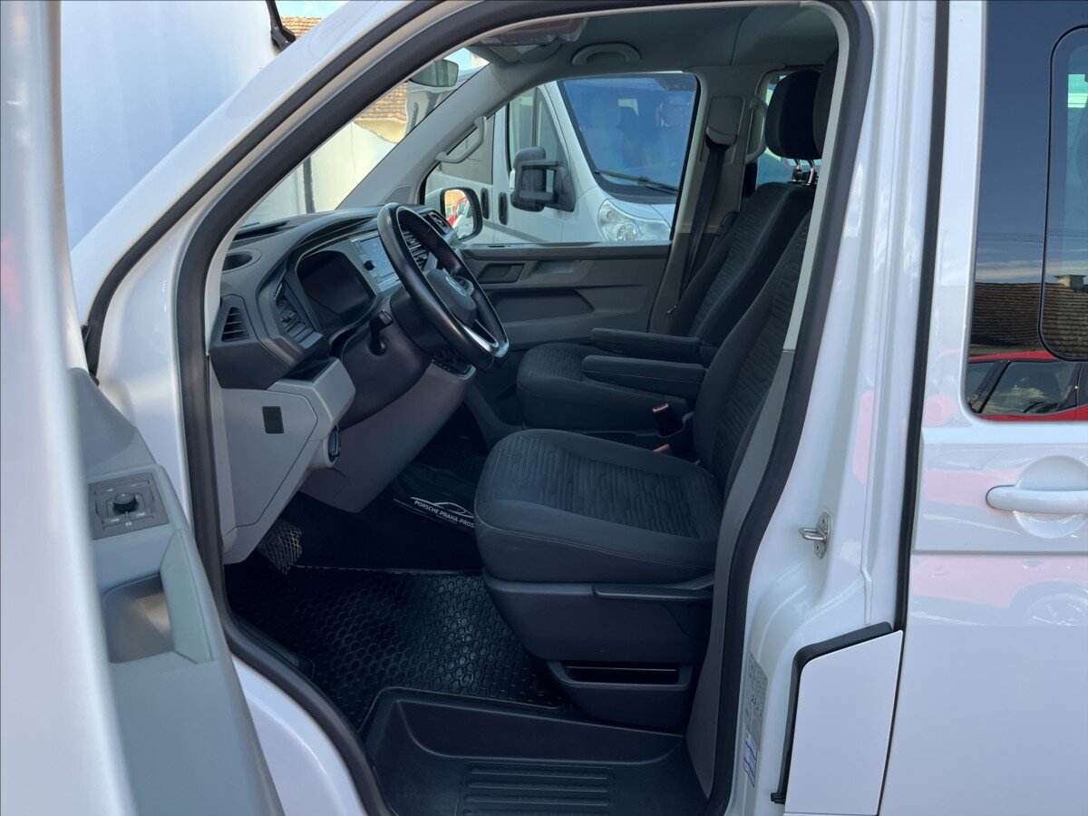 Volkswagen Caravelle Kombi 2,0 l 110 kw