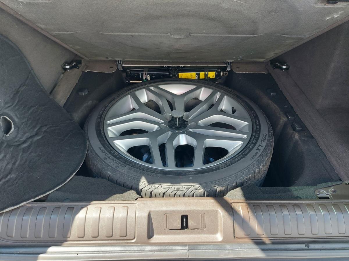 Land Rover Range Rover Sport SUV 5,0 l 375 kw