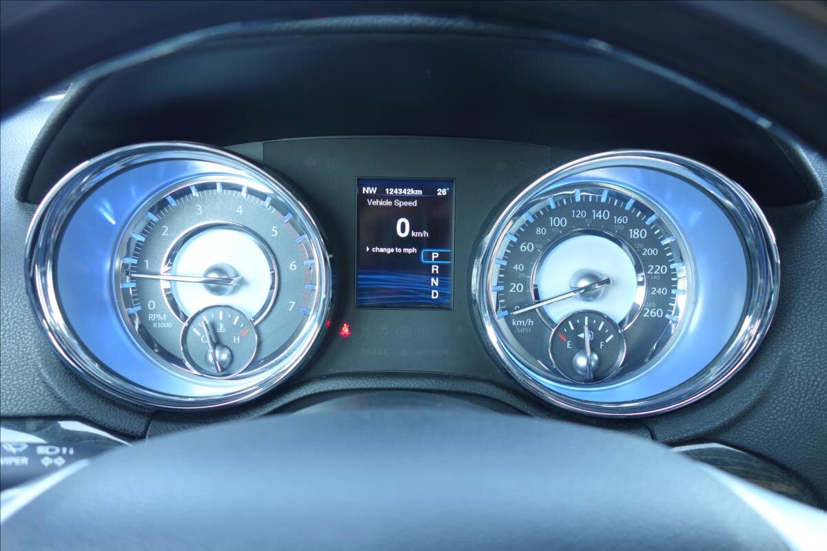 Lancia Thema Sedan 3,0 l 140 kw