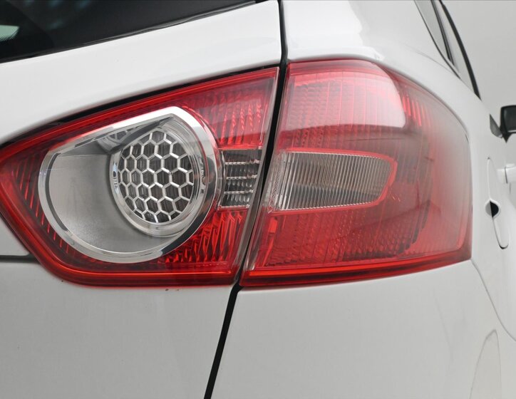 Ford Kuga SUV / Terénní 2,0 l 103 kw