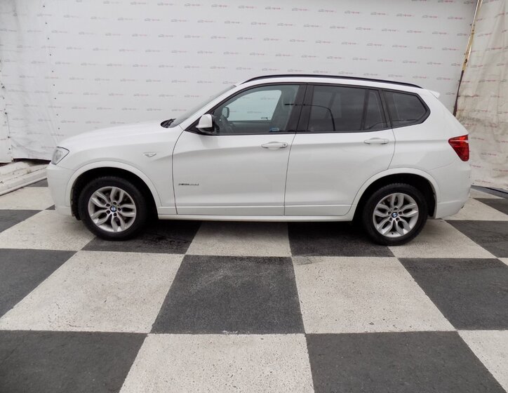 BMW X3 SUV / Terénní 2,0 l 135 kw