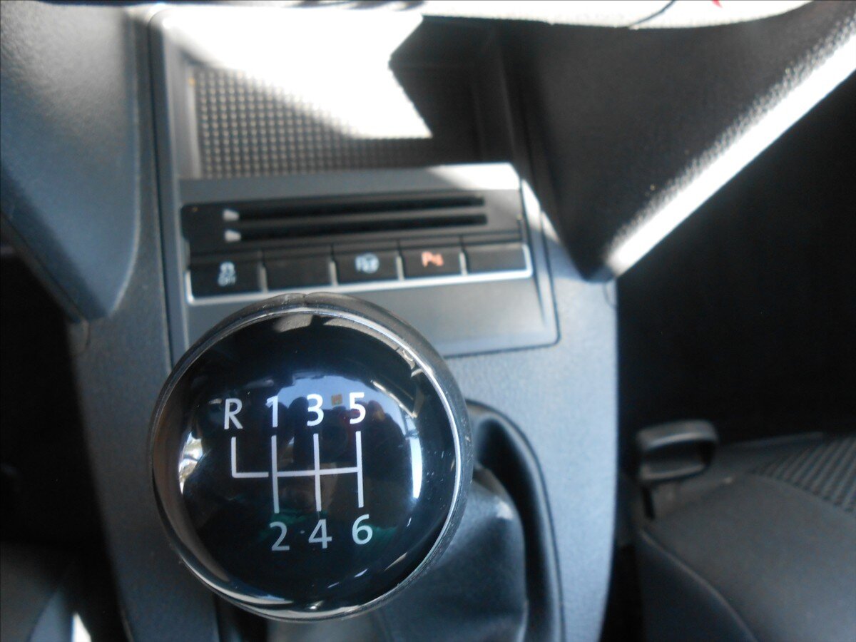 Volkswagen Touran MPV 1,6 l 77 kw