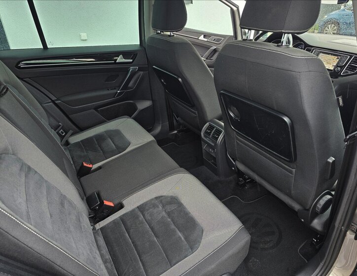 Volkswagen Golf Sportsvan Kombi 1,4 l 110 kw