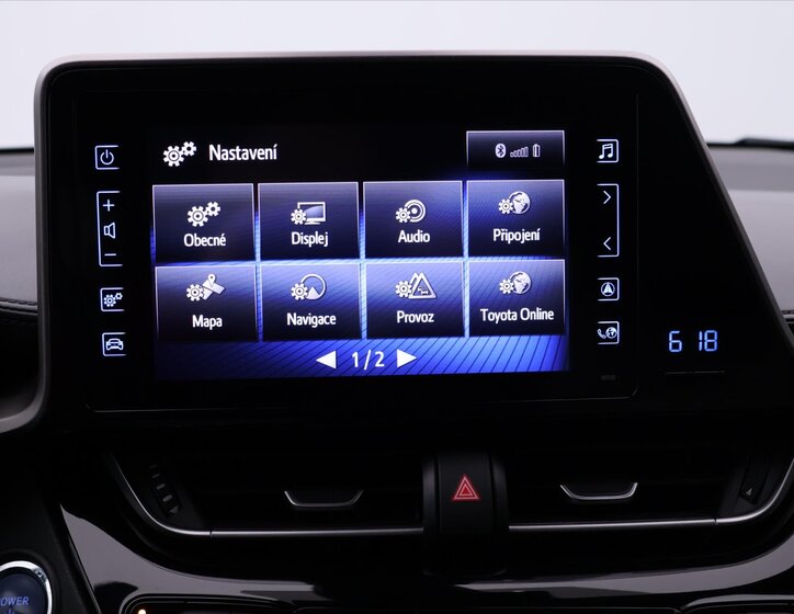 Toyota C-HR SUV 1,8 l 72 kw