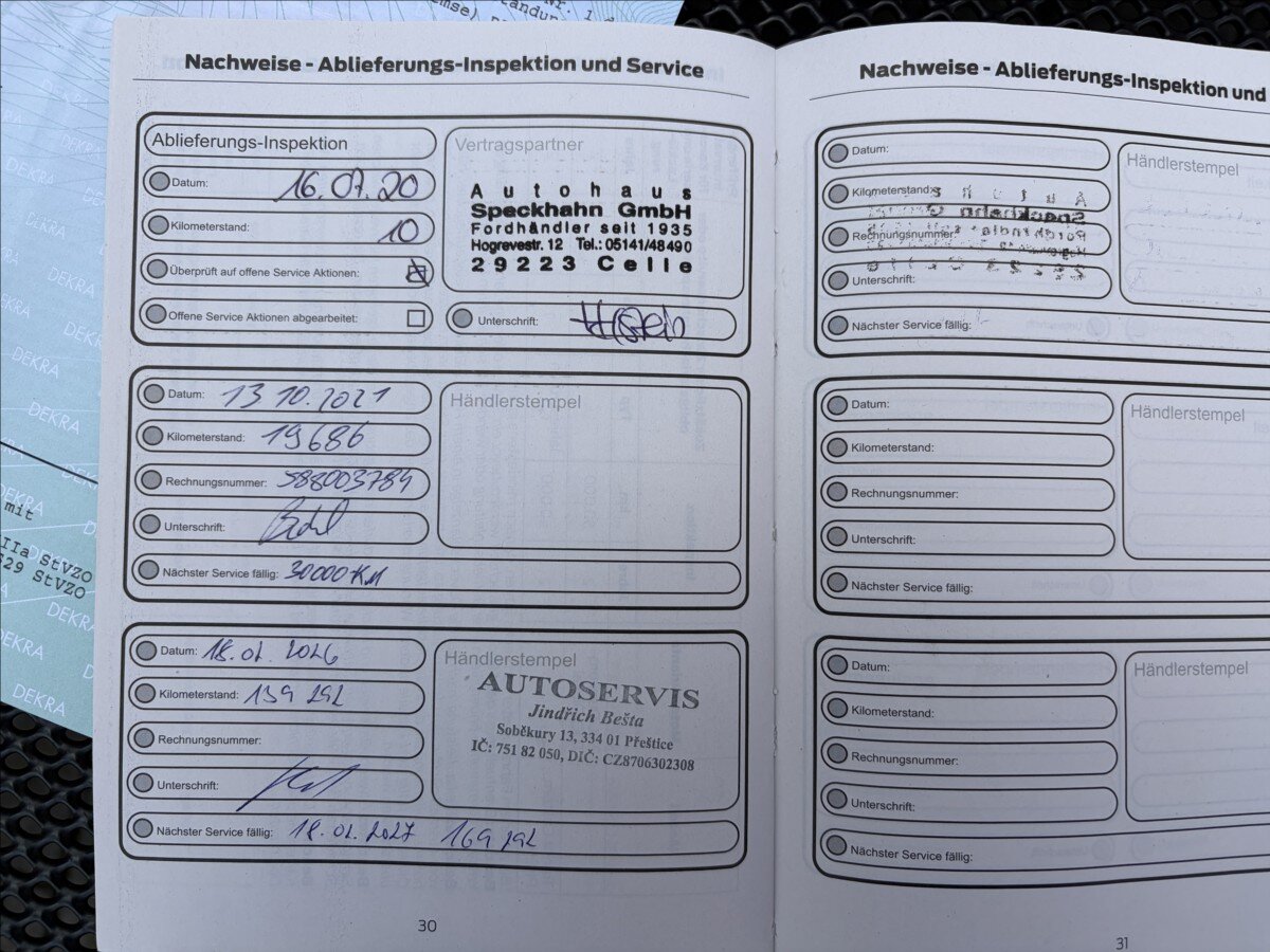 Ford Kuga SUV / Terénní 2,5 l 165 kw