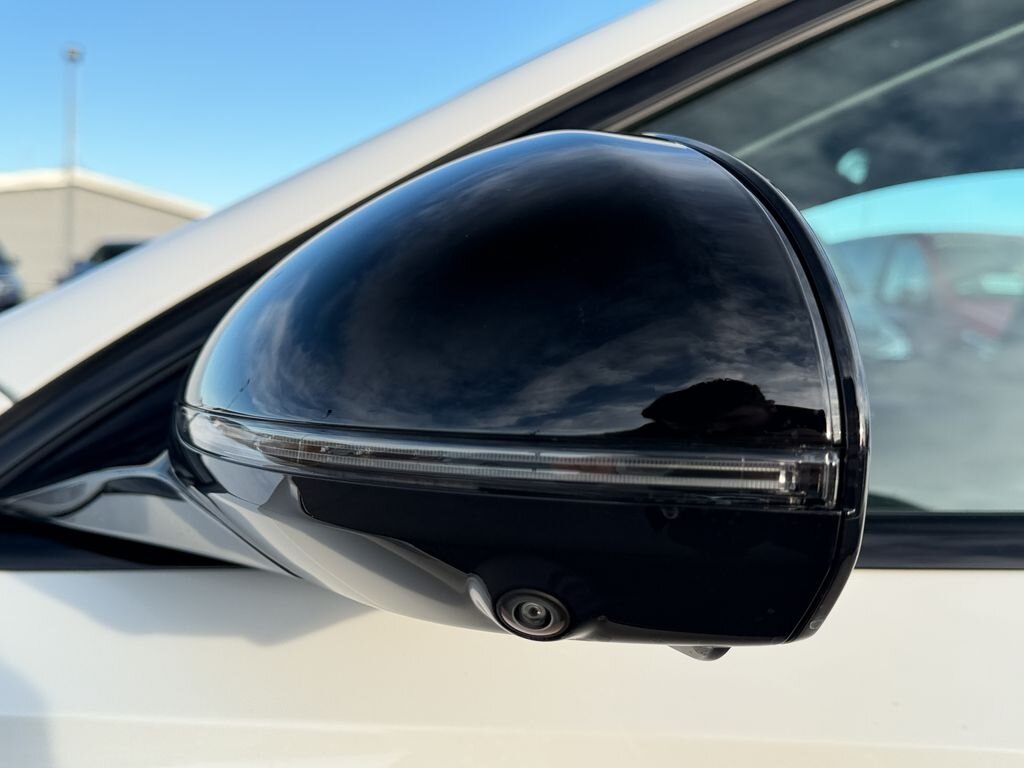 Mercedes-Benz Třídy E Sedan / Limuzína 2,0 l 145 kw