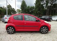Peugeot 107 Hatchback 998,0 50 kw