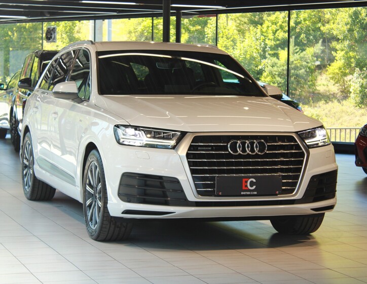 Audi Q7 33