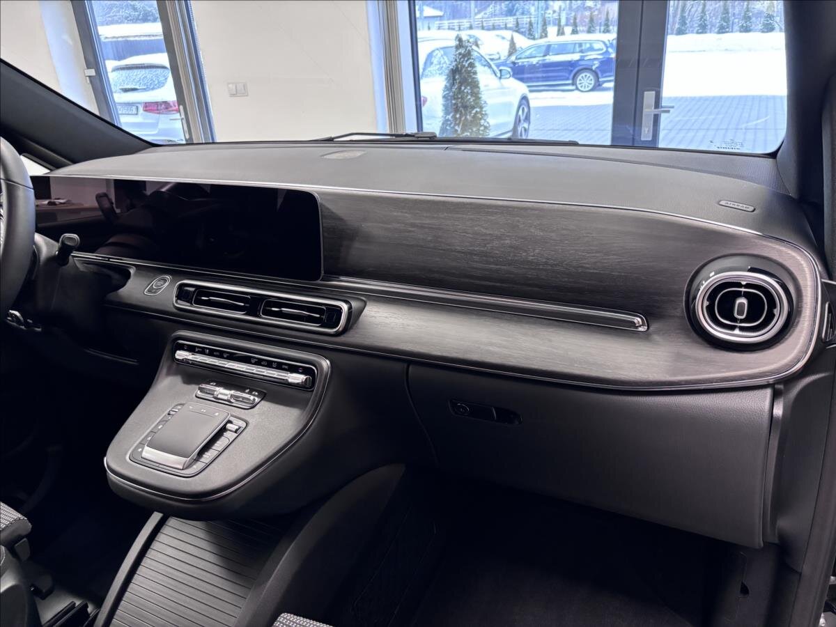 Mercedes-Benz Třídy V Kombi 2,0 l 174 kw