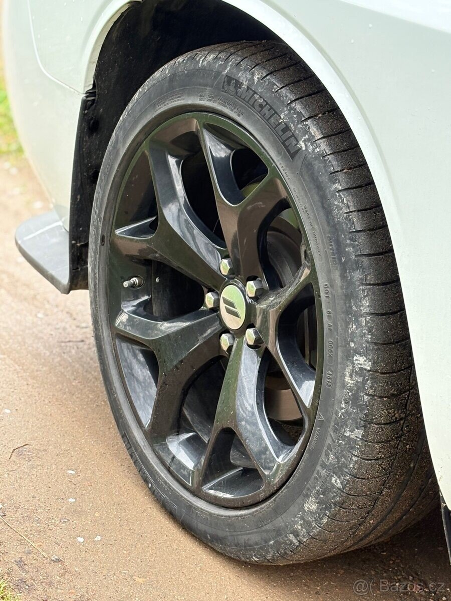 Dodge Challenger Kupé 3,6 l 226 kw