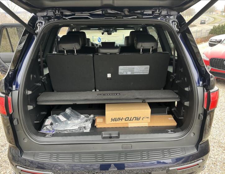 Toyota Sequoia 13