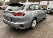 KIA Ceed 8