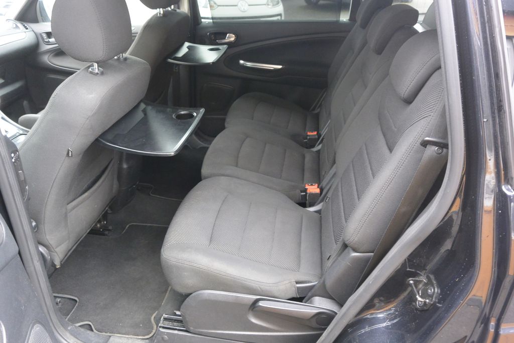 Ford S-MAX MPV 2,2 l 147 kw