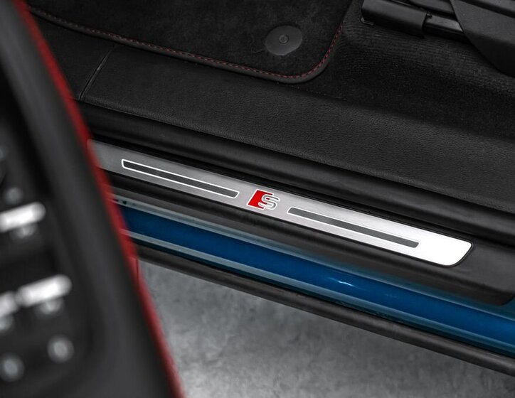 Audi Q8 SUV / Terénní 3,0 l 210 kw