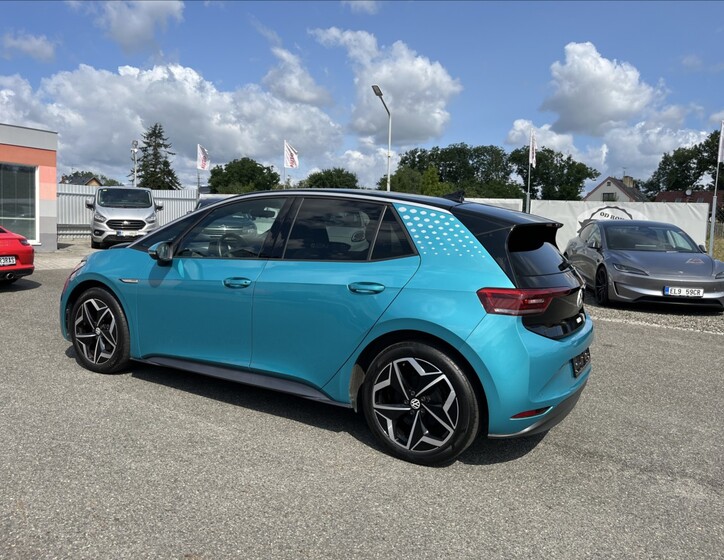 Volkswagen ID.3 8