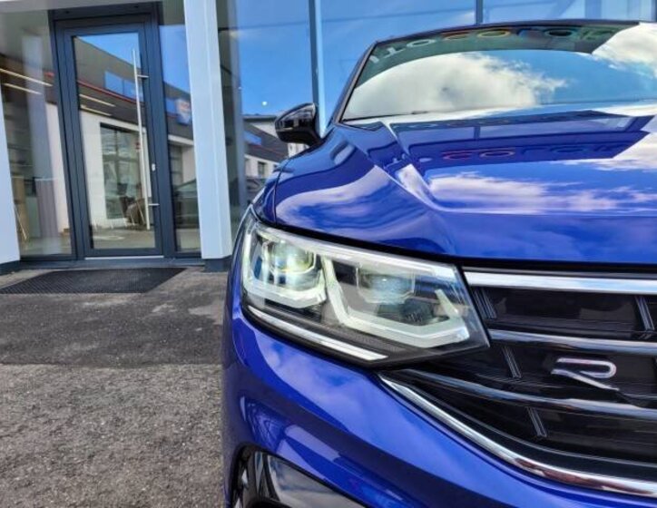 Volkswagen Tiguan SUV 2,0 l 235 kw