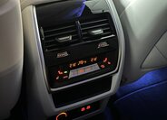 BMW XM SUV / Terénní 4,4 l 480 kw