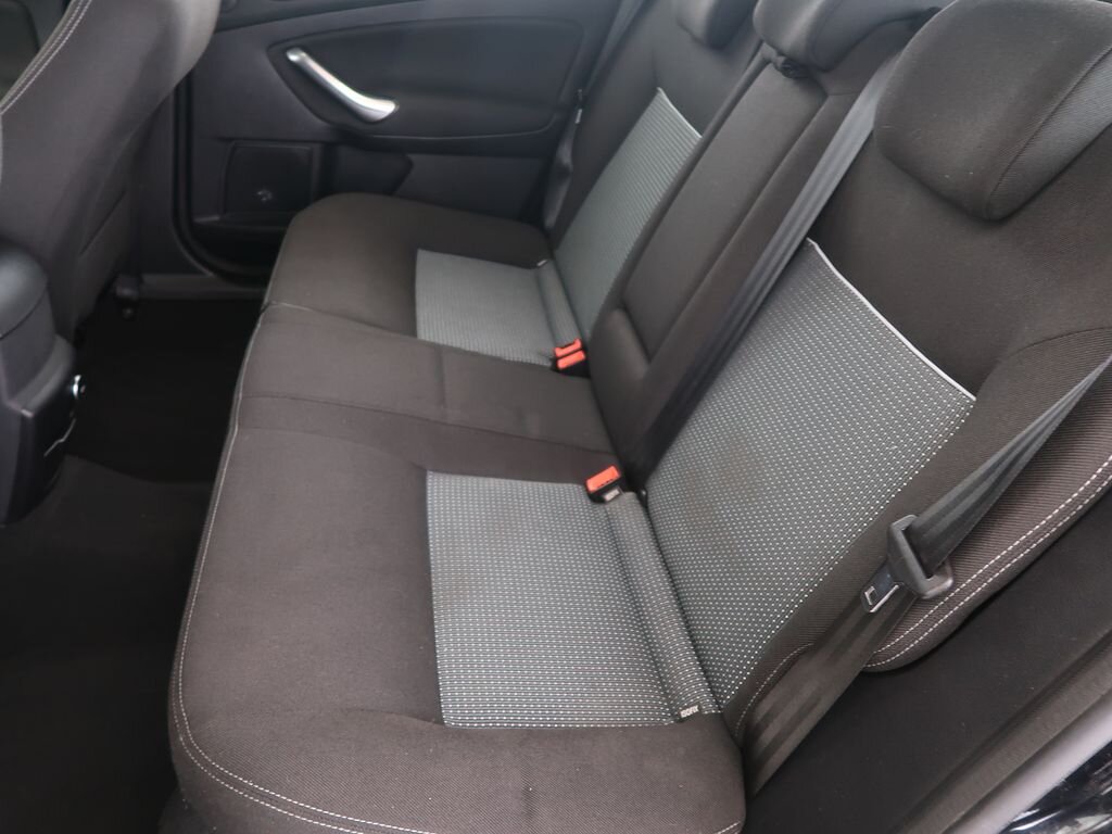 Ford Mondeo Kombi 2,0 l 103 kw