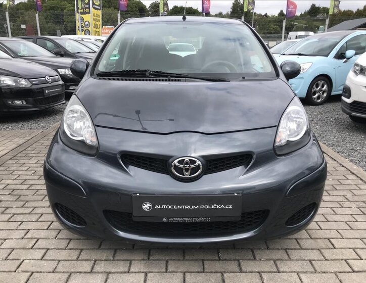 Toyota Aygo Hatchback 998,0 50 kw