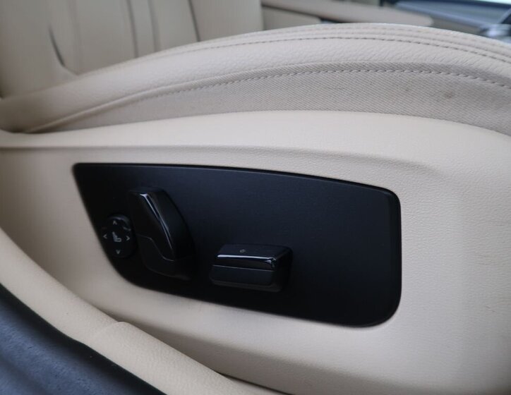 BMW Řada 5 Kombi 2,0 l 140 kw