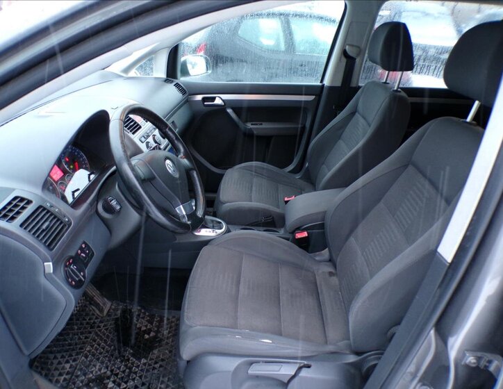 Volkswagen Touran Kombi 1,4 l 103 kw