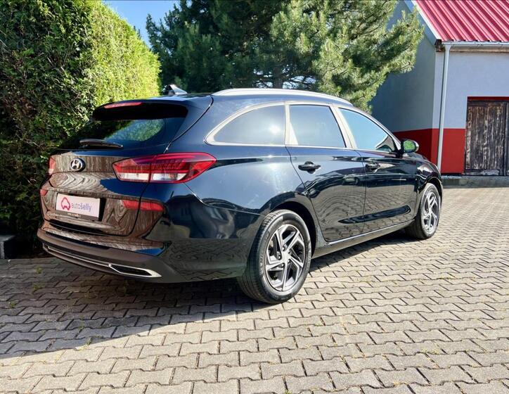 Hyundai i30 5