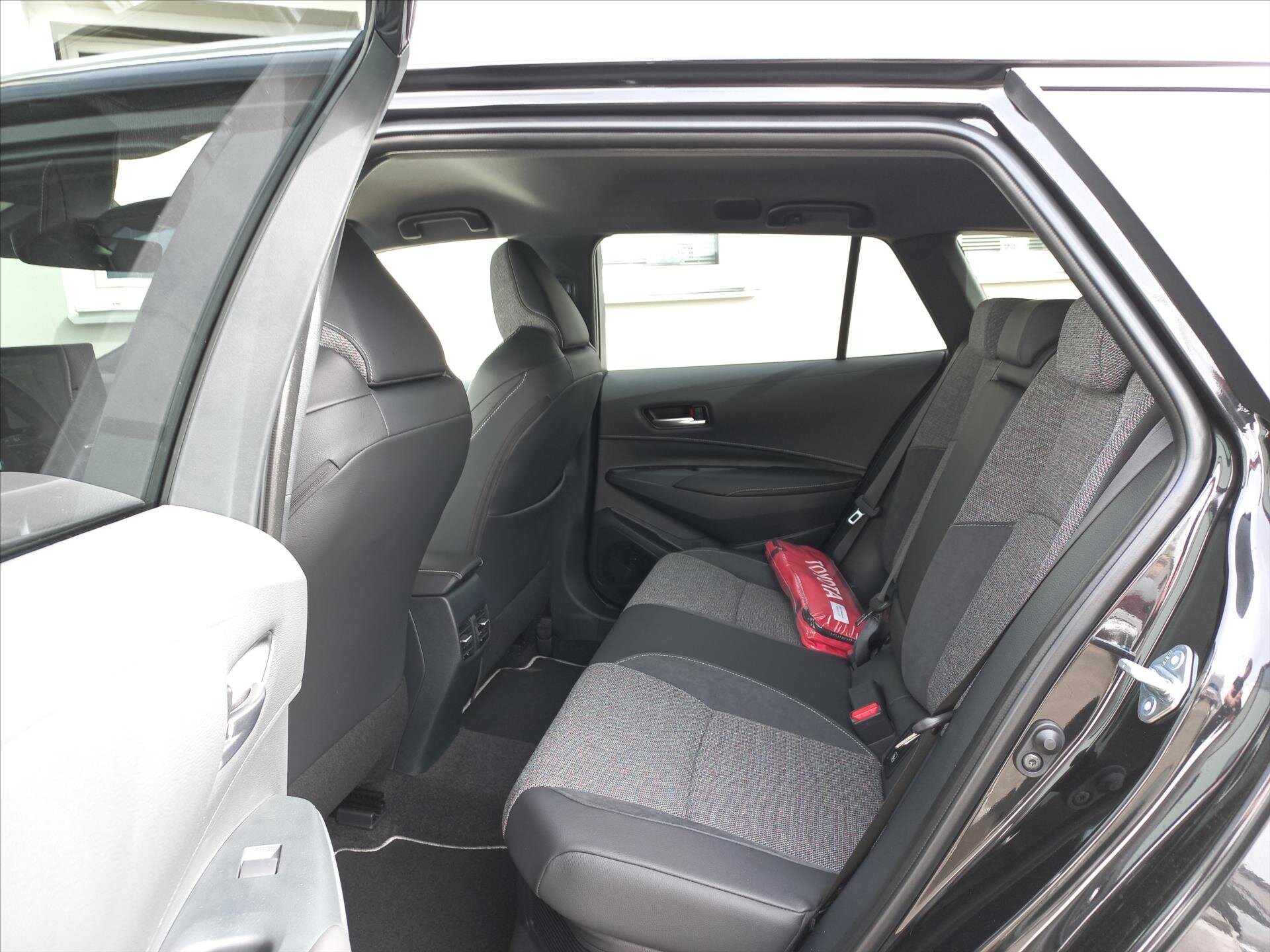 Toyota Corolla Kombi 2,0 l 98 kw