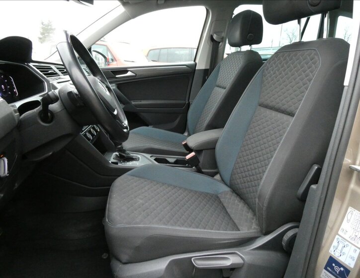 Volkswagen Tiguan SUV / Terénní 2,0 l 110 kw