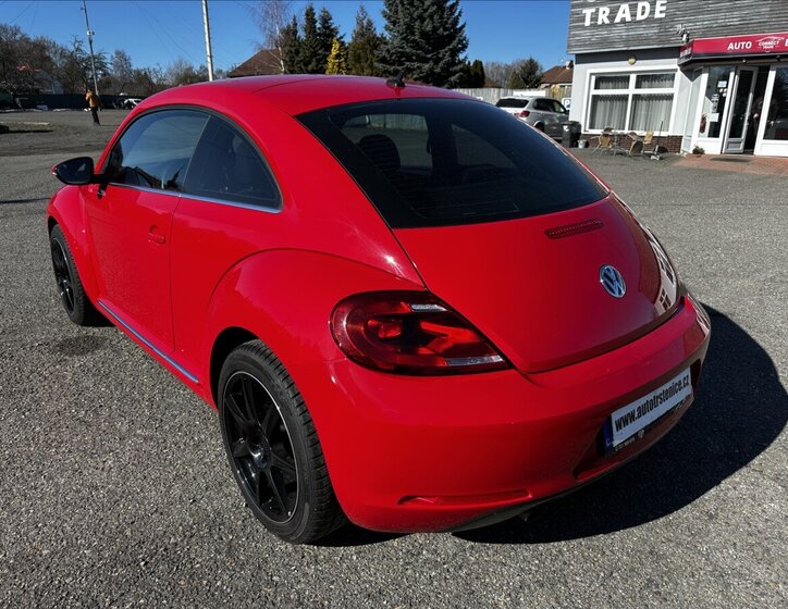 Volkswagen Beetle Hatchback 1,2 l 77 kw