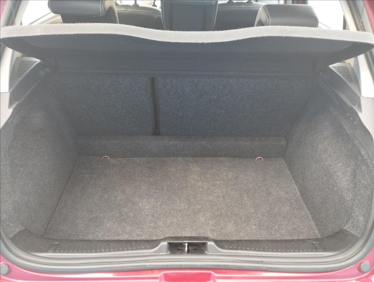 Renault Clio Hatchback 1,5 l 63 kw