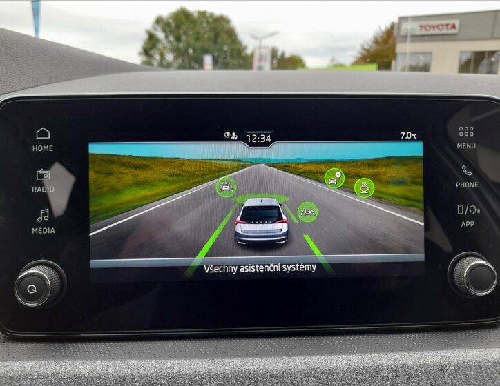 Škoda Scala Hatchback 999,0 85 kw