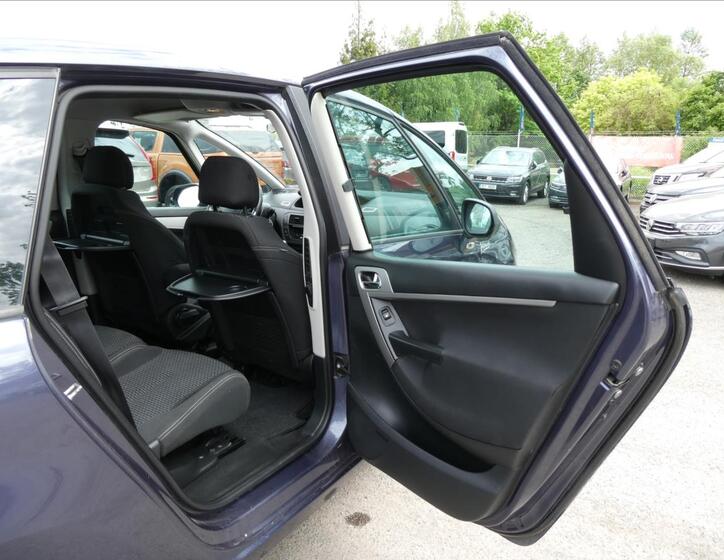 Citroën C4 Picasso 23