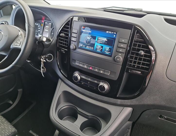 Mercedes-Benz Vito 19
