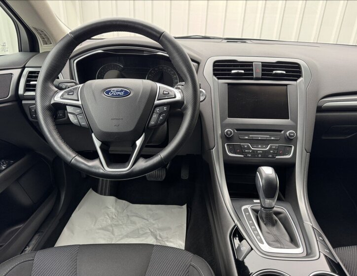 Ford Mondeo Kombi 2,0 l 132 kw