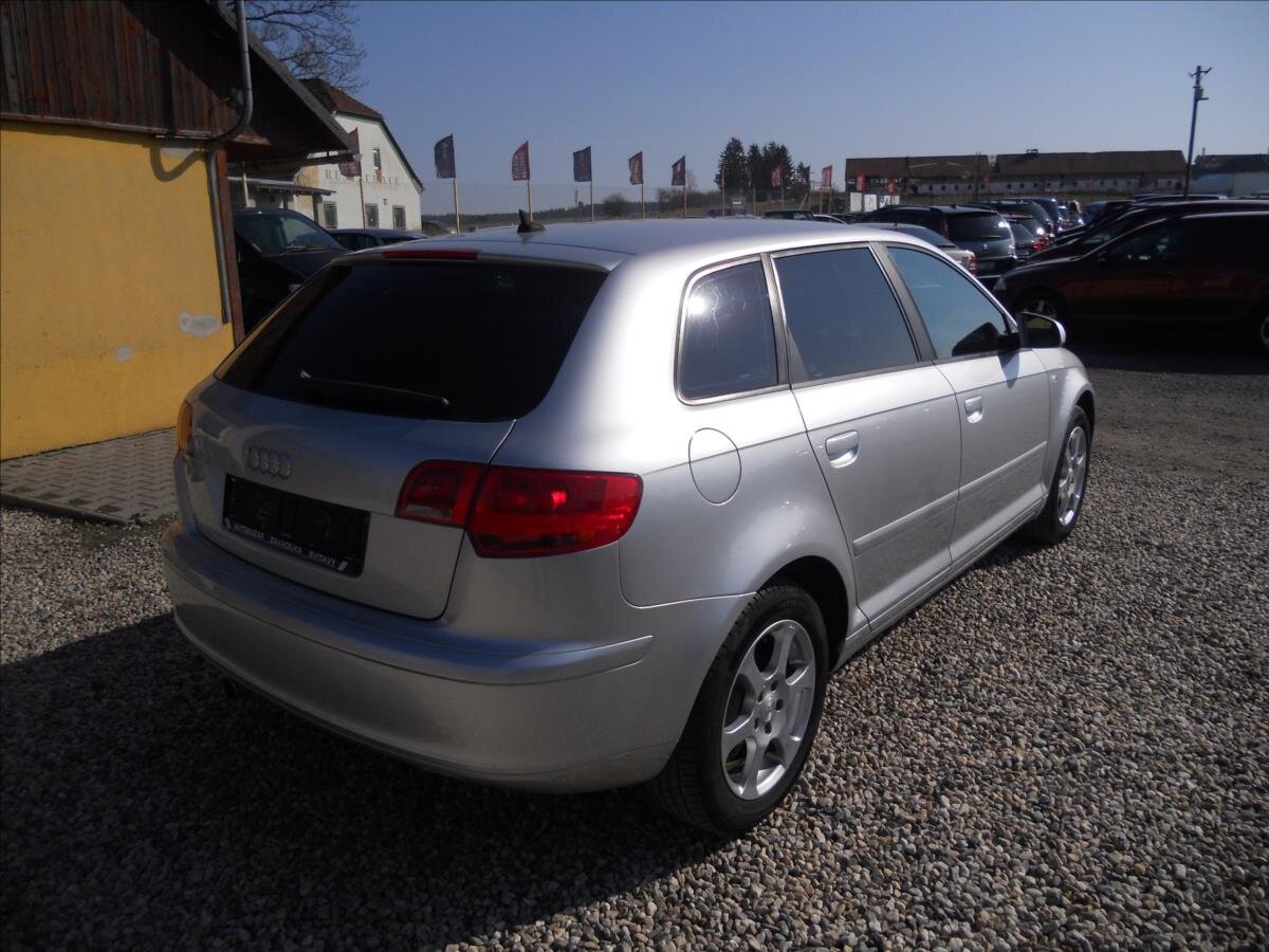 Audi A3 Hatchback 1,6 l 75 kw