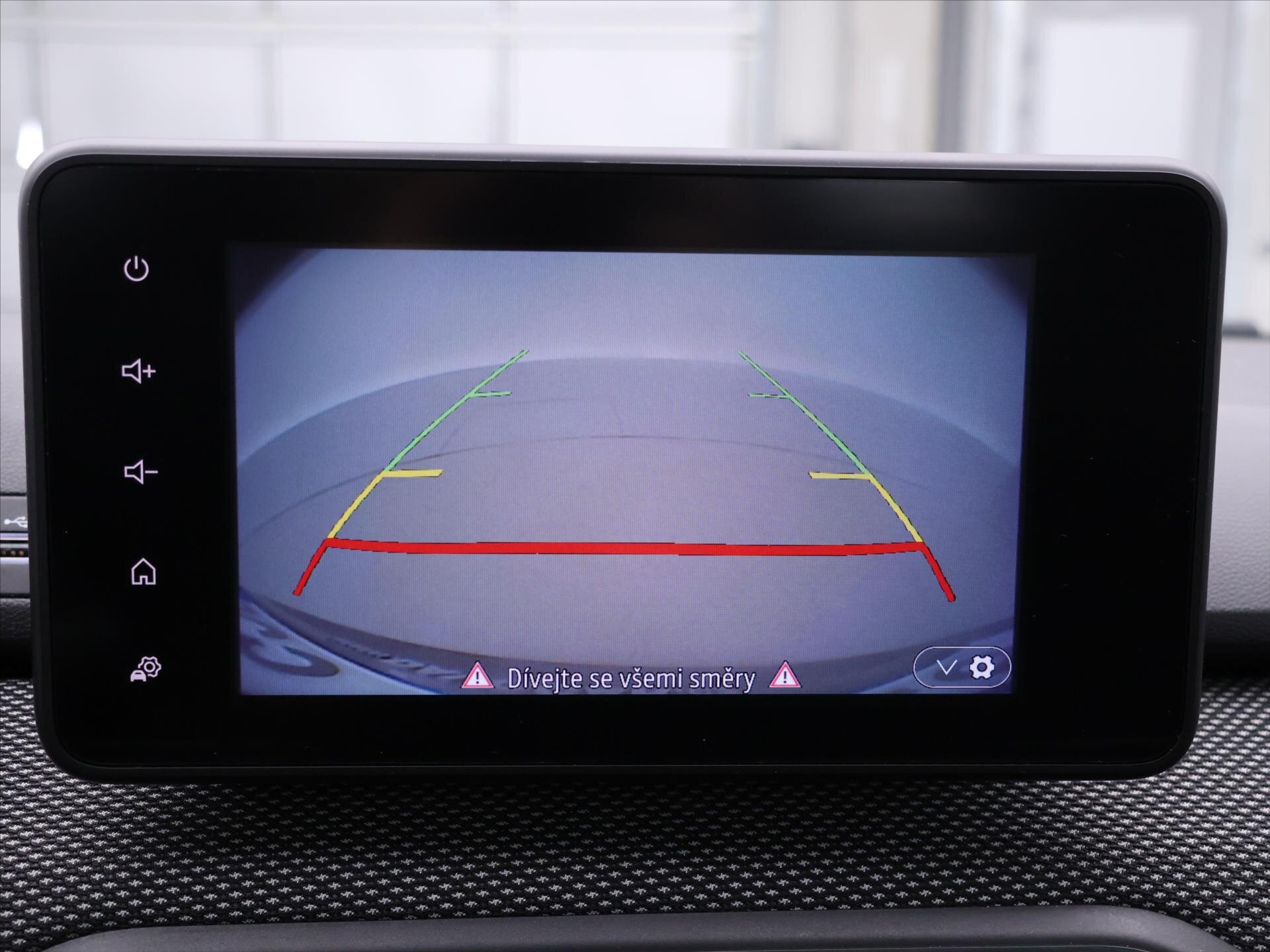 Dacia Sandero Hatchback 999,0 67 kw