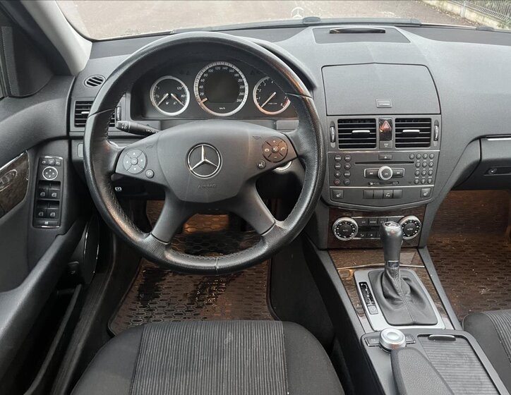 Mercedes-Benz Třídy C 14