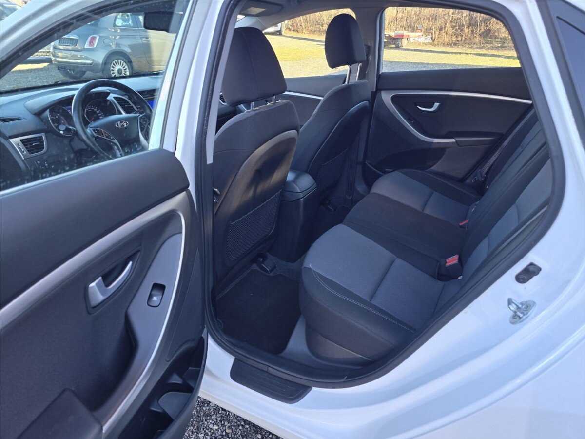 Hyundai i30 Hatchback 1,4 l 66 kw