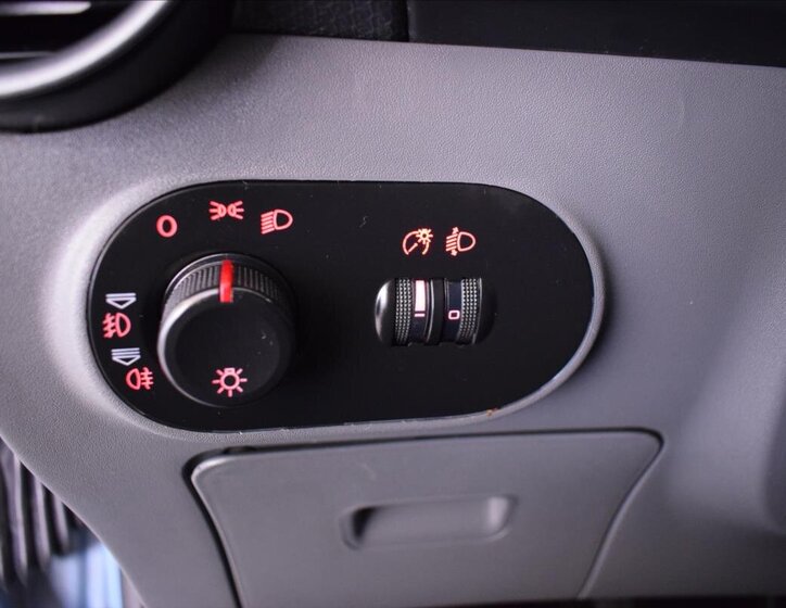 Seat Ibiza Hatchback 1,4 l 63 kw