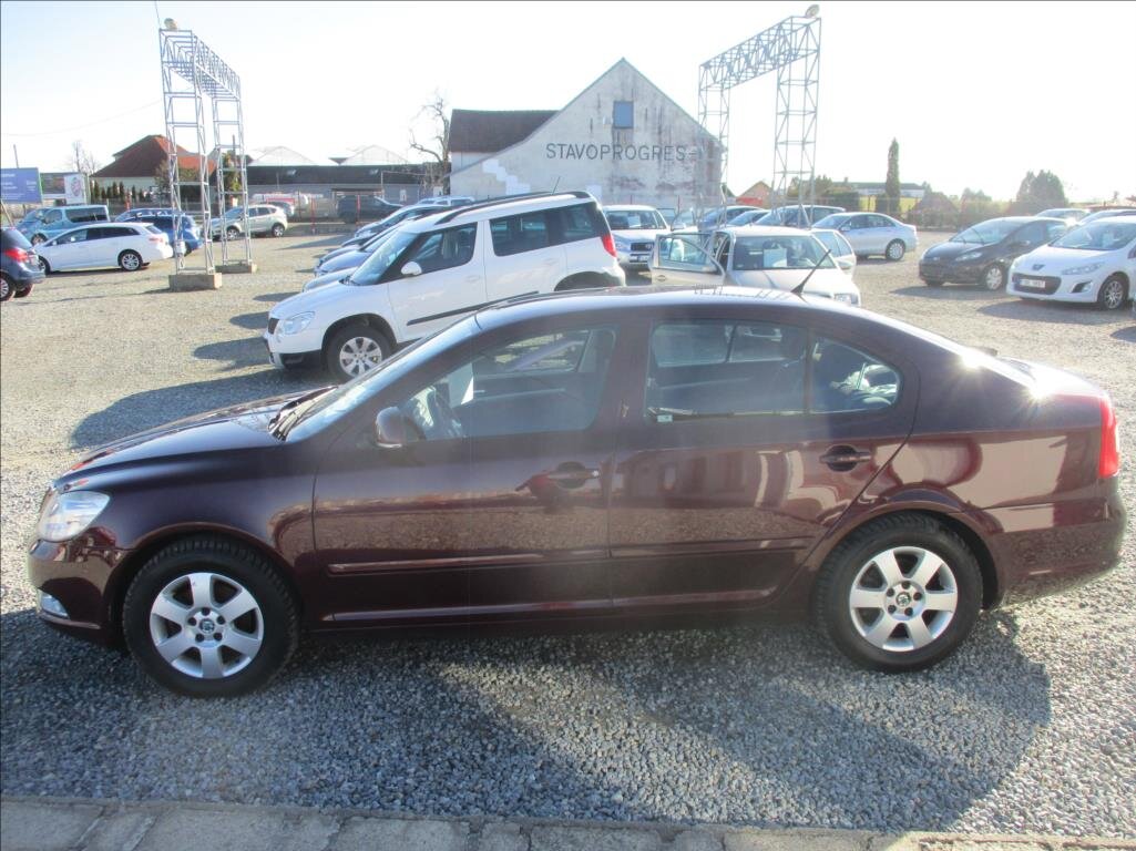 Škoda Octavia Sedan / Limuzína 2,0 l 103 kw